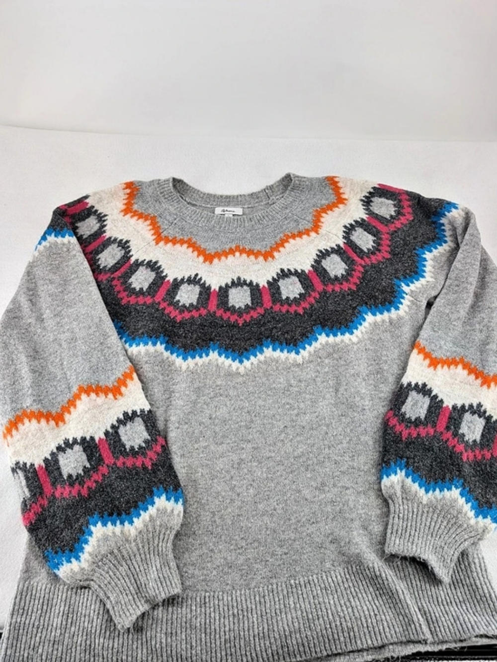 Reitmans Geometric Crew Neck Sweater Gray Large